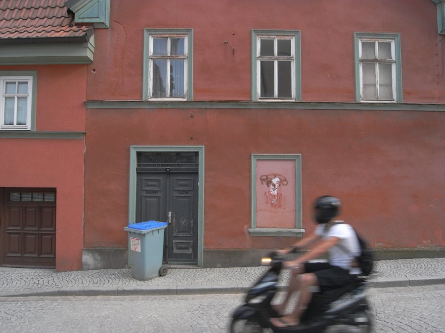 R0010470_1152.jpg - Exif_JPEG_PICTURE                                              